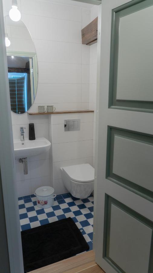 Karja Accommodation Хаапсалу Екстериор снимка