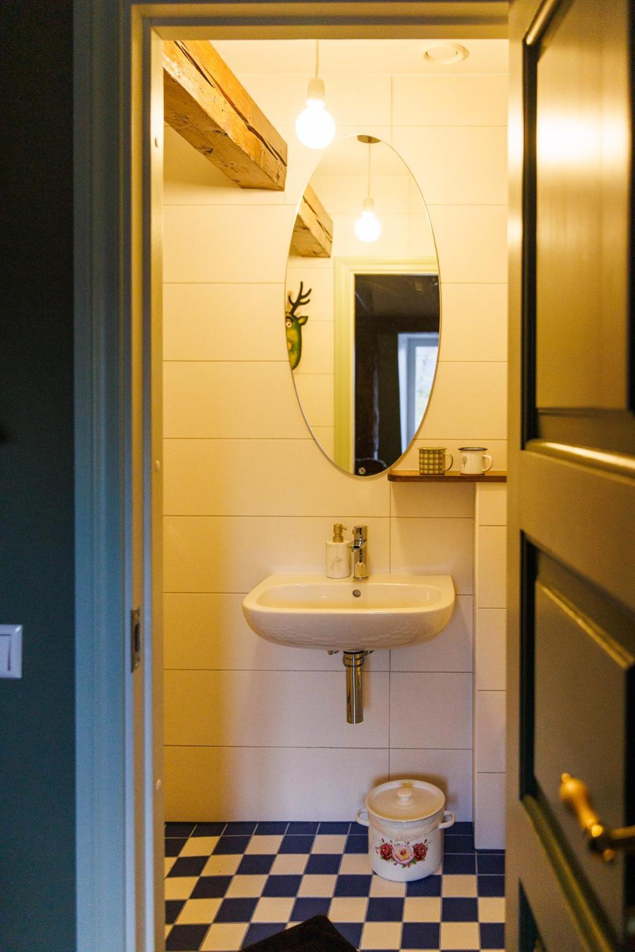 Karja Accommodation Хаапсалу Екстериор снимка
